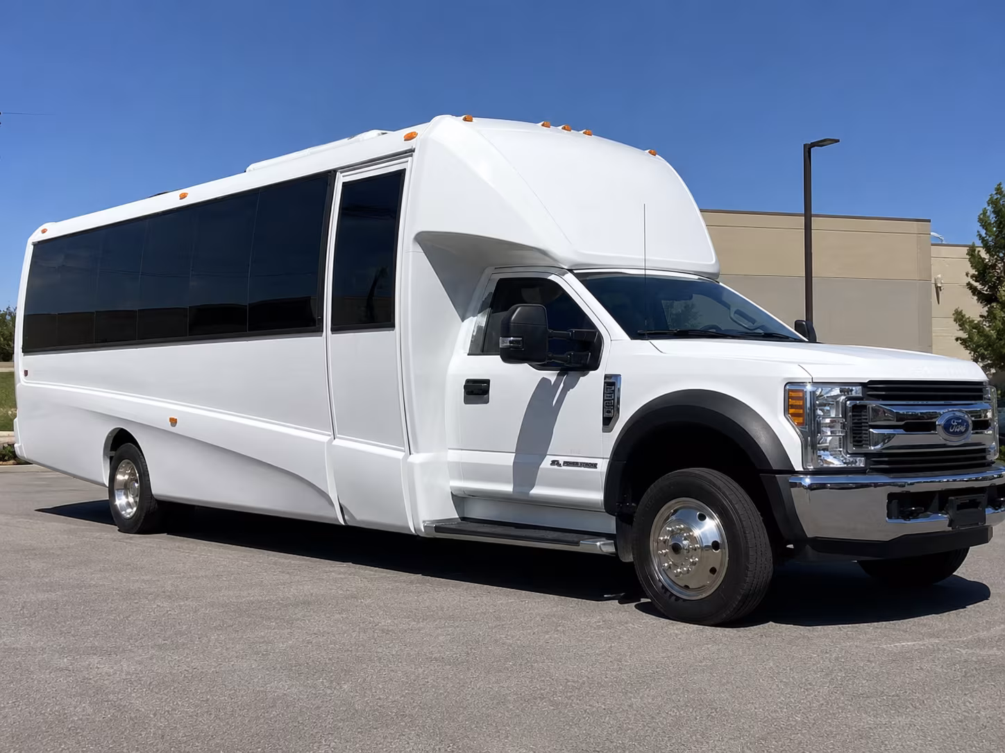 bus rentals for columbus area sports competition and performance field trips