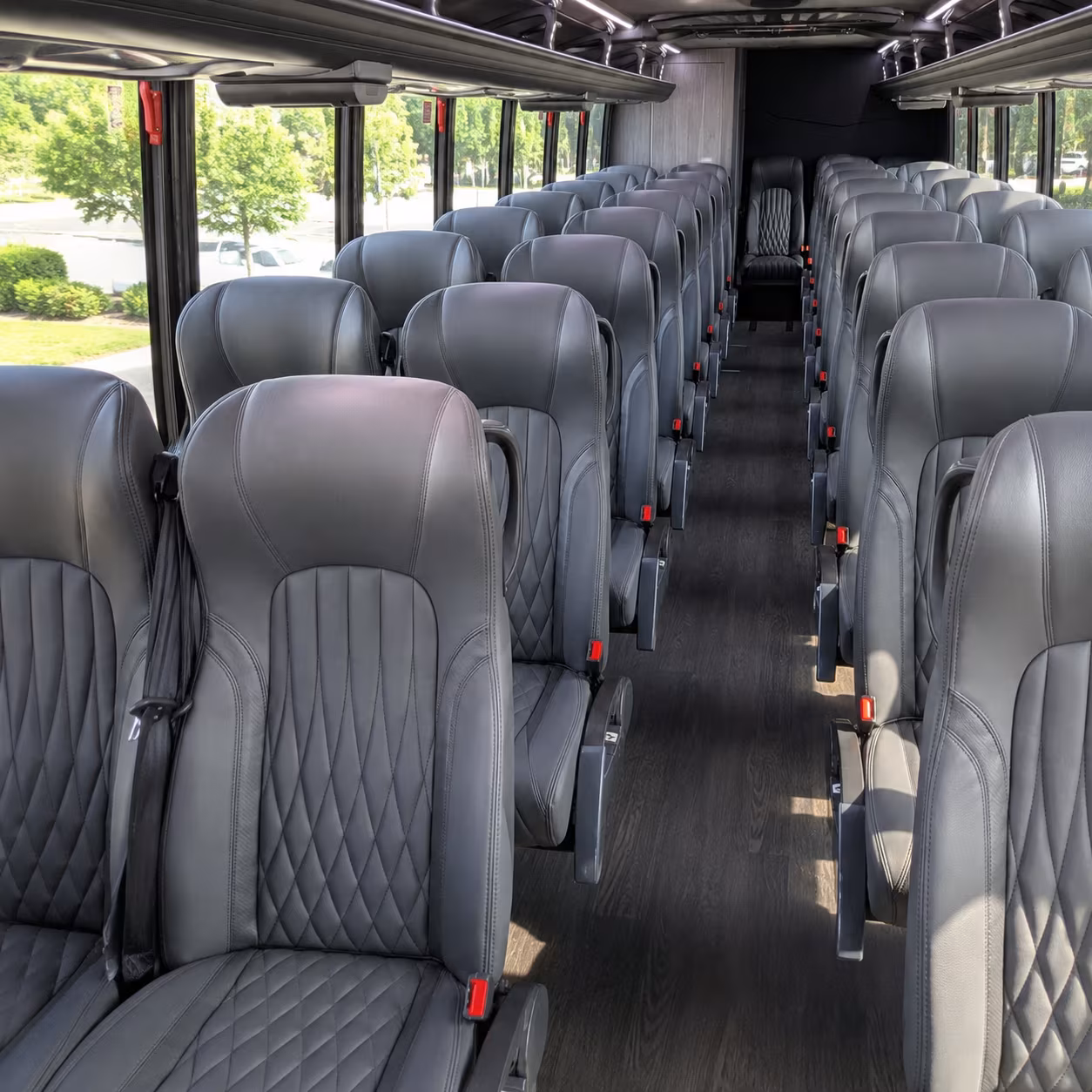 charter bus rentals for large group winery tours in central ohio