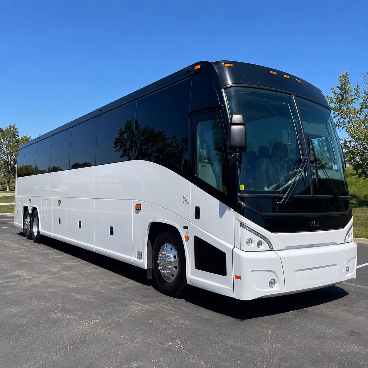 columbus 56 passenger charter bus