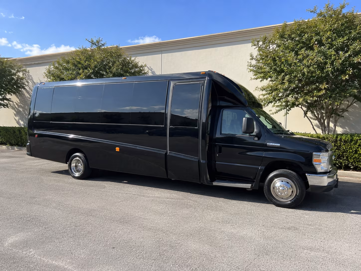 columbus party bus rental 2