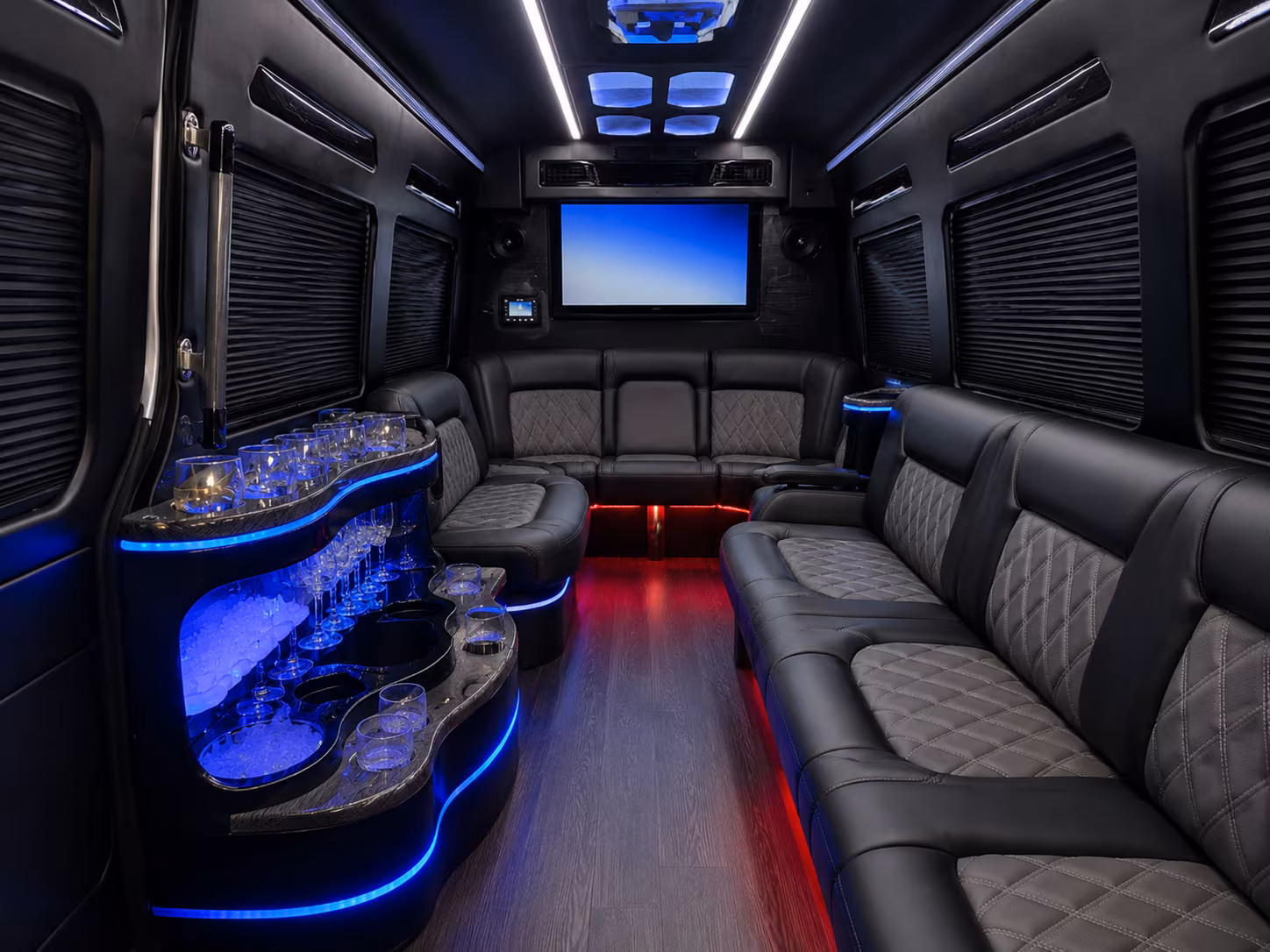 corporate and convention buses simplify the commute