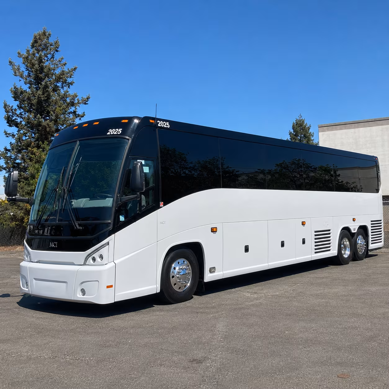 employee shuttle buses for rickenbacker and eastland distribution centers