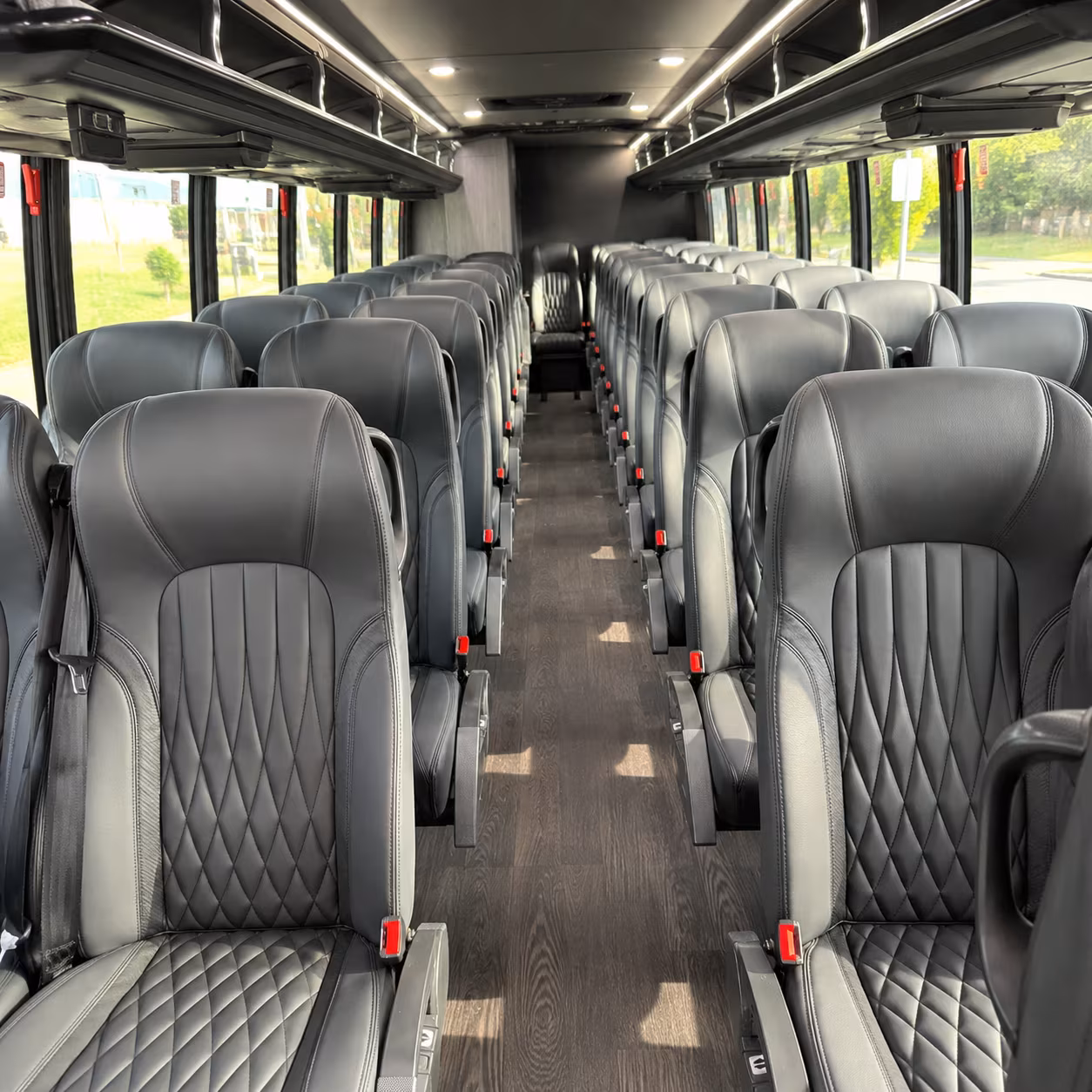 minibus rentals for small group wine tastings near columbus
